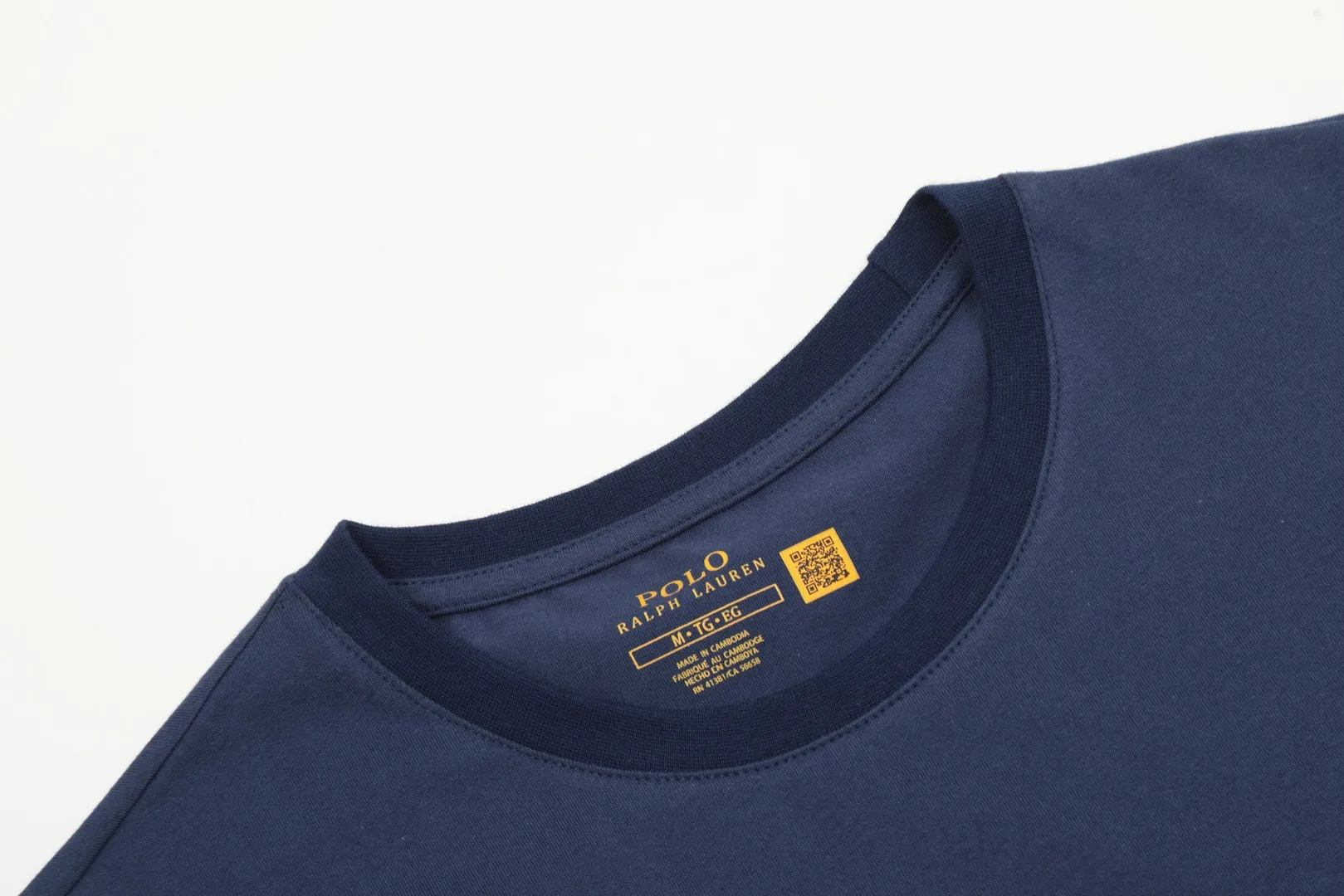 🅿️116 "Top quality" Style number: DS003# (not off the shelves all year round) [Ralph Lauren classic pony embroidered round neck basic short sleeves] ✅Ralph Lauren Ralph Lauren classic basic versatile round neck short sleeves ✅Main supplier platform live broadcast Wholesale entities Replenish when out of stock Not off the shelves ✅ZP quality 1:1 version Scan the code to enter the GF website Z cabinet quality ✅26 pieces of 180g hydrophilic toner 100% cotton fabric, comfortable and soft, strong breathability, high-end, cost-effective, good quality needless to say ✅Restore the original version, the maximum size can be worn up to 210 pounds, loose, comfortable and stress-free ✅Work wear, life wear, suitable for various occasions, must-have recommendation for couples Size: Powder white dark gray blue label light gray white label